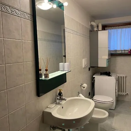 アパート Rosadira Vista Sulle Dolomiti